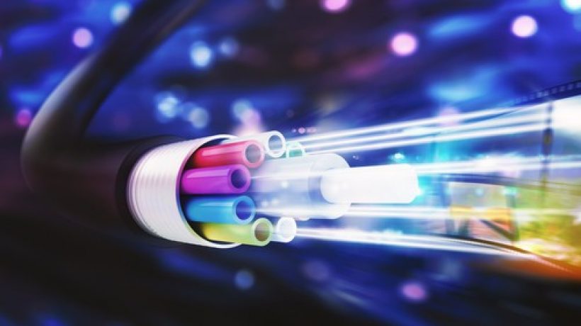 Let’s discover the working of optical fibre principal
